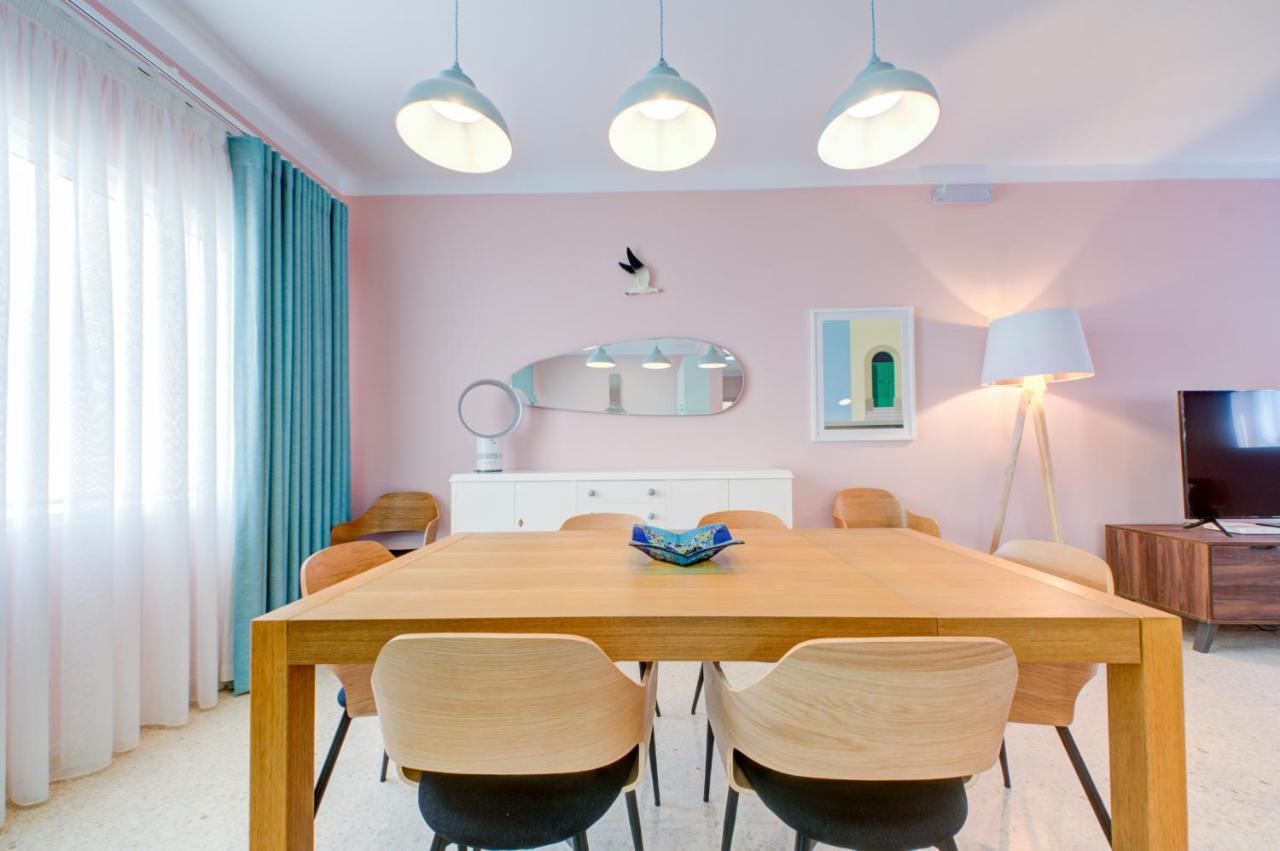 Colorful & Spacious Home With Yard - Close To Xemxija Bay St. Paul's Bay Exterior photo